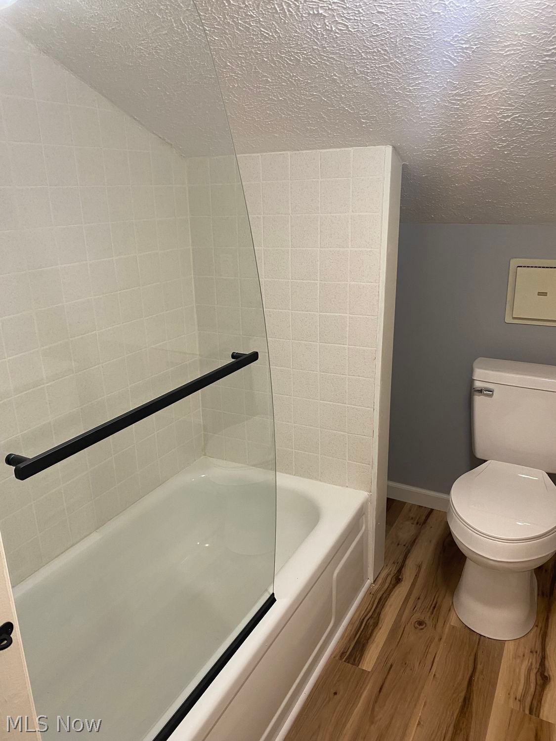 290 Elberta Road Vermilion OH 44089