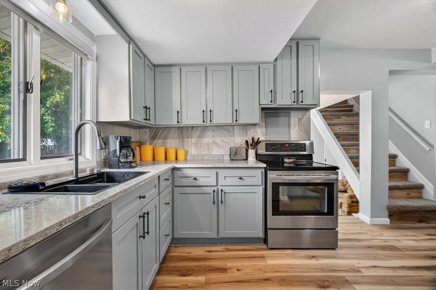 290 Elberta Road Vermilion OH 44089