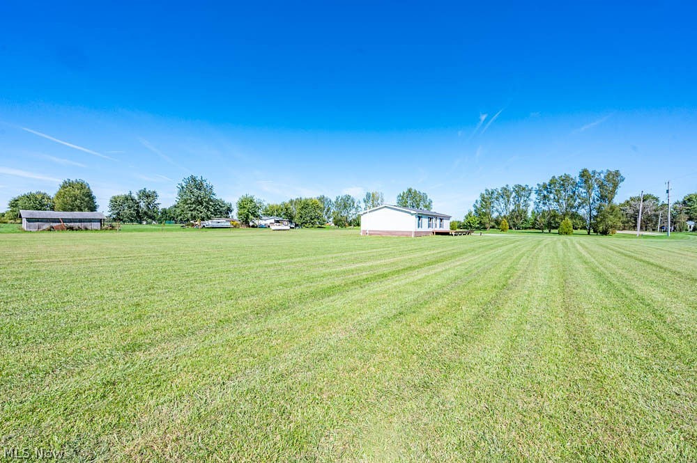 4365 Lisbon Road Leetonia OH 44431