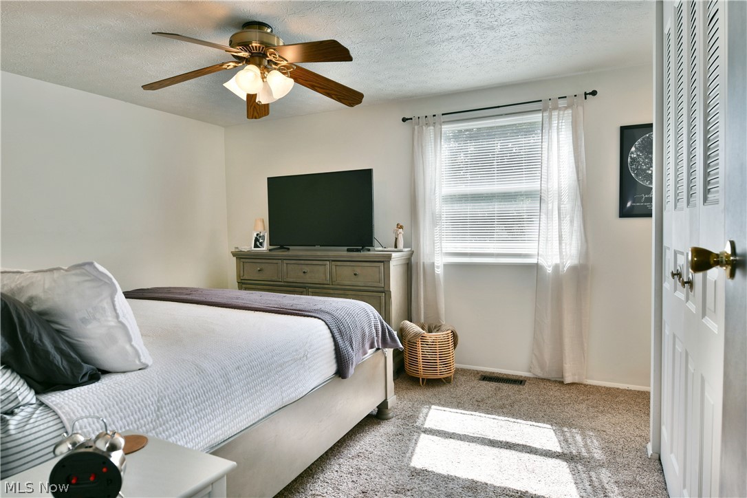 2618 Elizabeth Drive SW Warren OH 44481