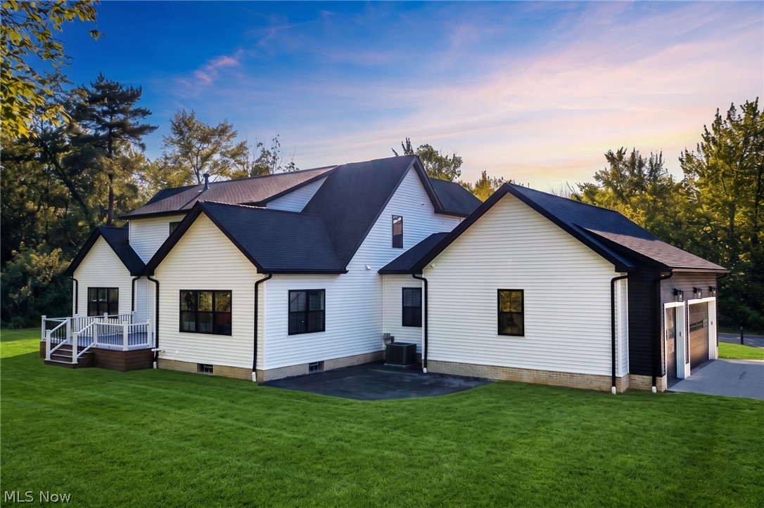 38884 Flanders Drive Solon OH 44139