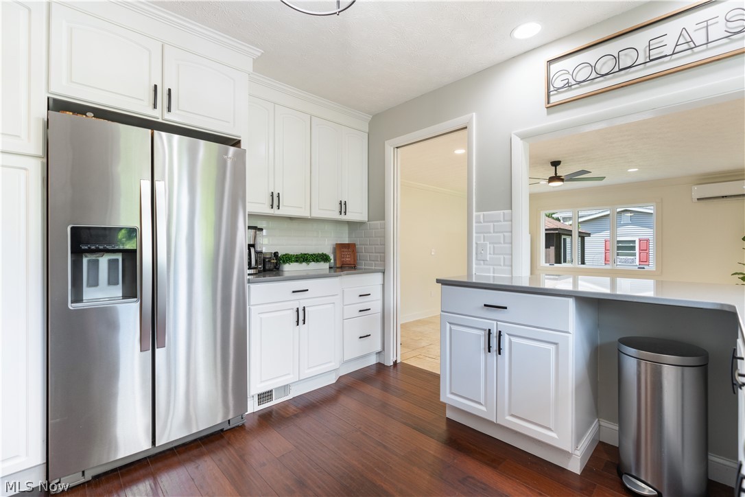 7328 Lake O Springs Avenue NW North Canton OH 44720