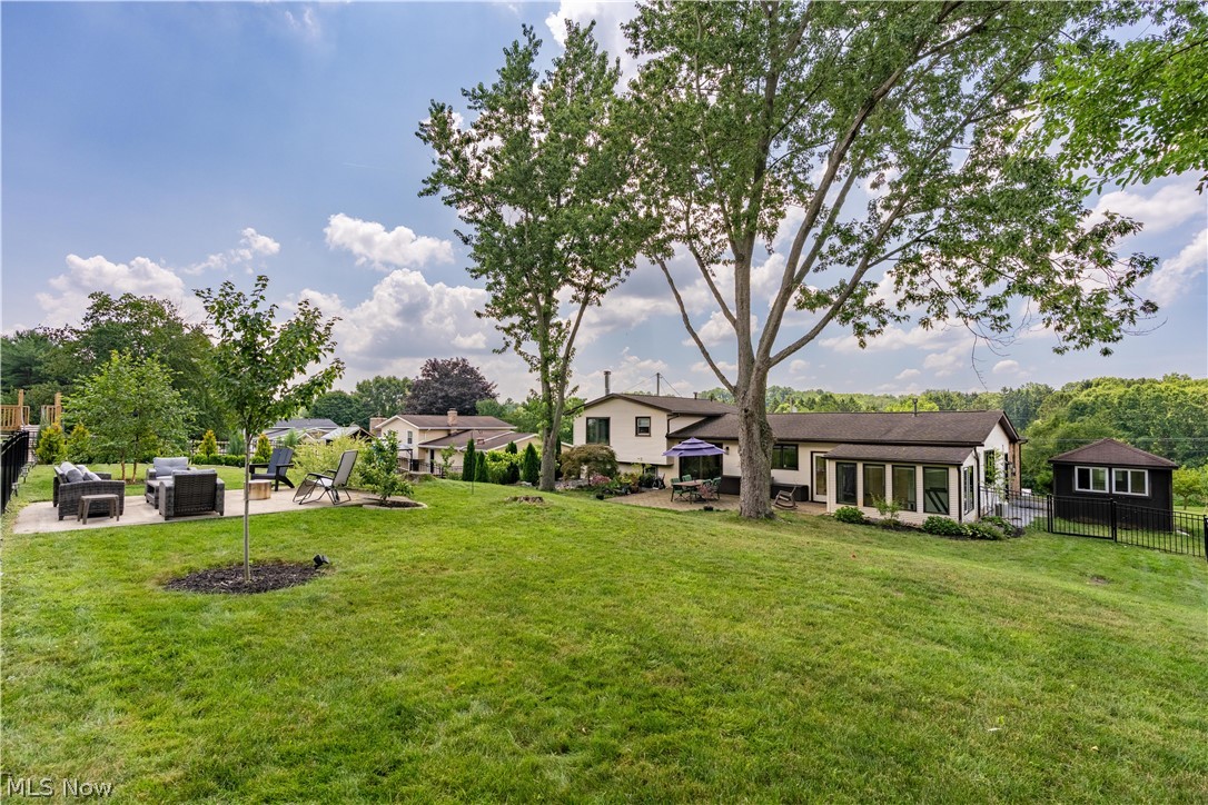 7328 Lake O Springs Avenue NW North Canton OH 44720