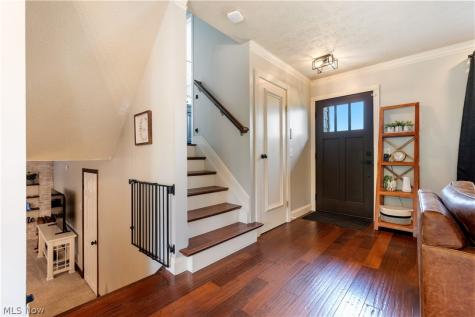 7328 Lake O Springs Avenue NW North Canton OH 44720