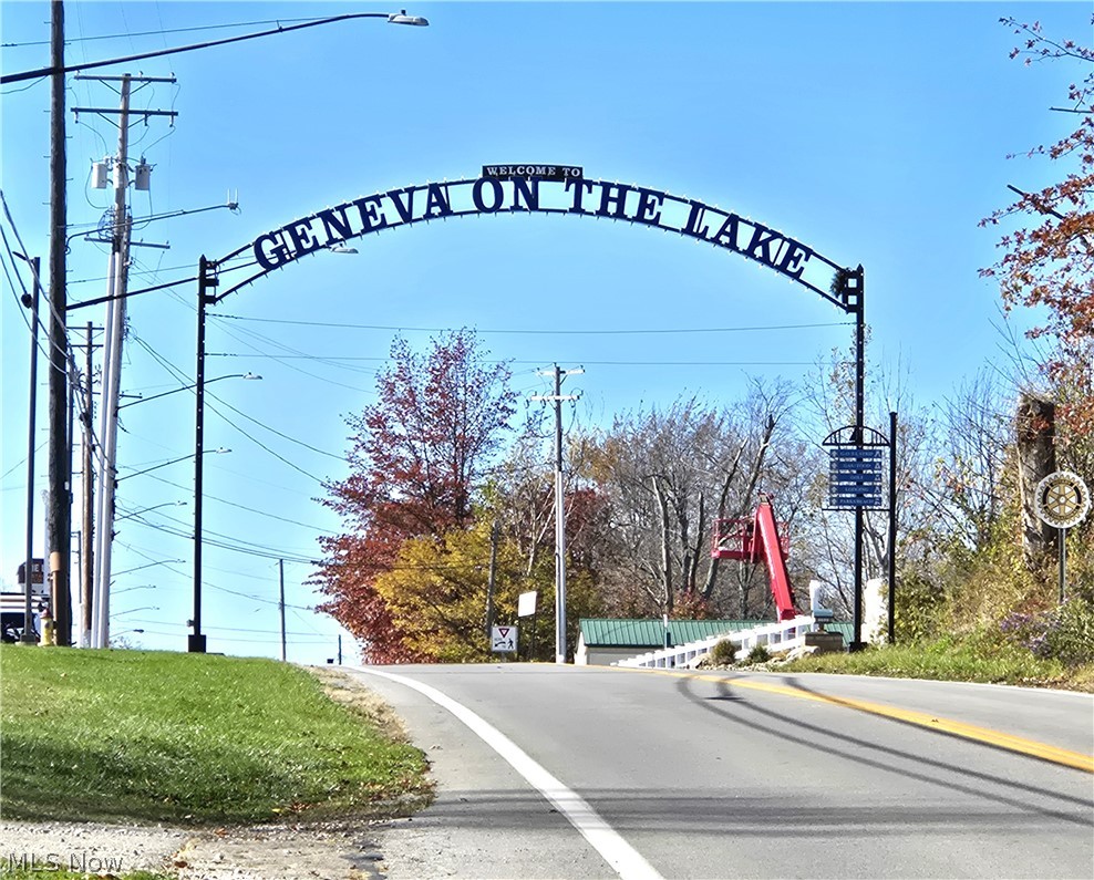 137 Richard Street Geneva OH 44041