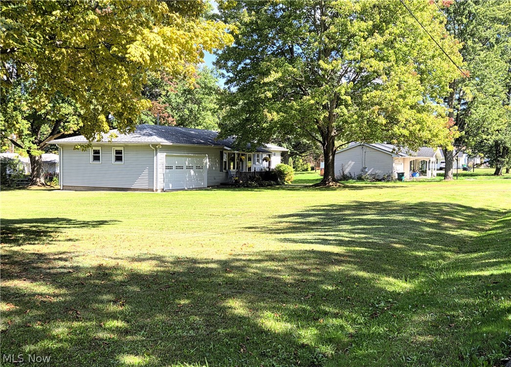 137 Richard Street Geneva OH 44041