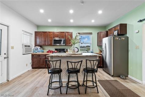 10366 Immel Road NE Canton OH 44721