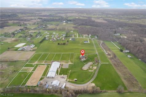 10366 Immel Road NE Canton OH 44721