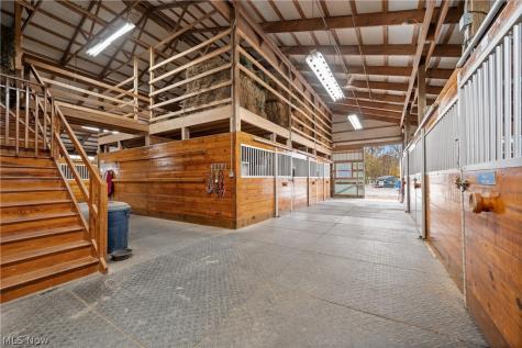 10366 Immel Road NE Canton OH 44721