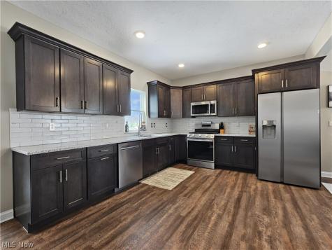 35965 Lake Shore Boulevard Eastlake OH 44095