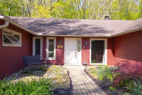 522 Merrimak Drive Berea OH 44017