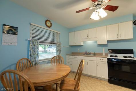 14613 Emery Avenue Cleveland OH 44135