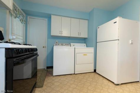 14613 Emery Avenue Cleveland OH 44135