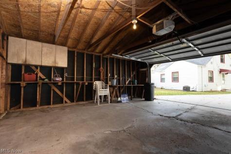 14613 Emery Avenue Cleveland OH 44135