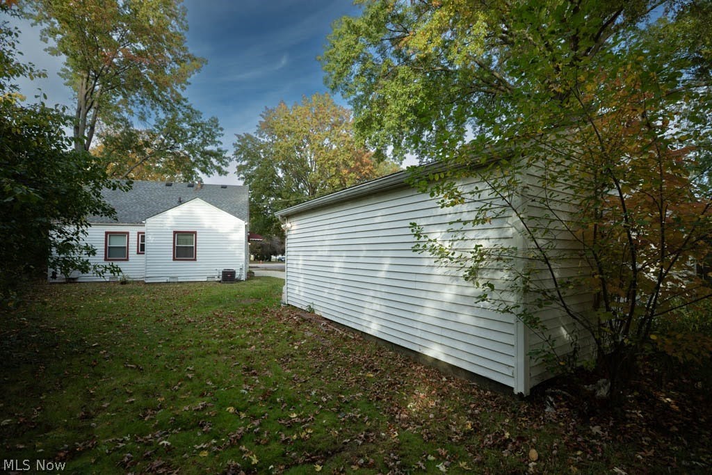 14613 Emery Avenue Cleveland OH 44135