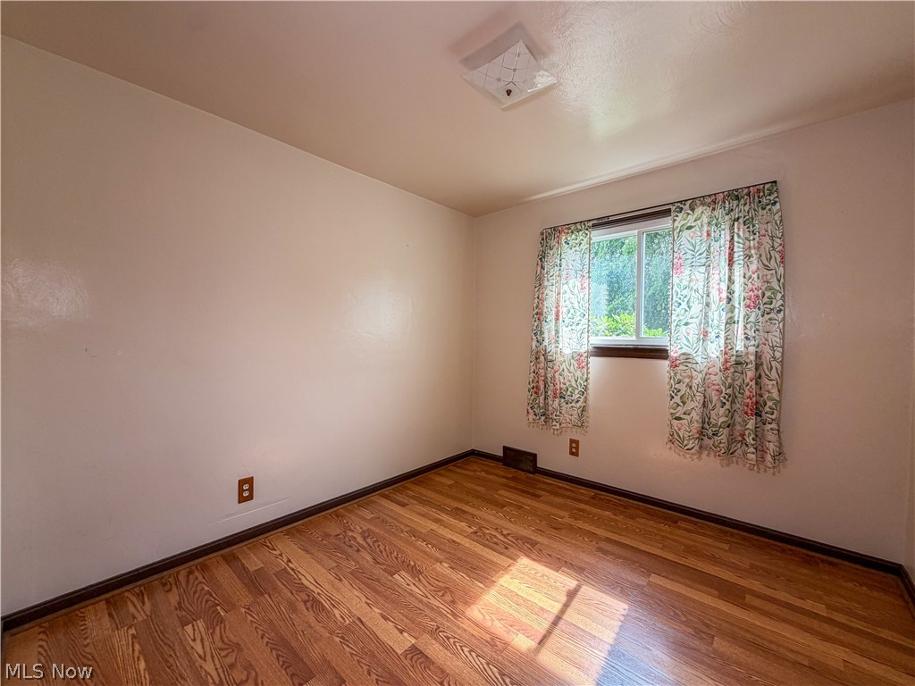 53 Memorial Circle Campbell OH 44405