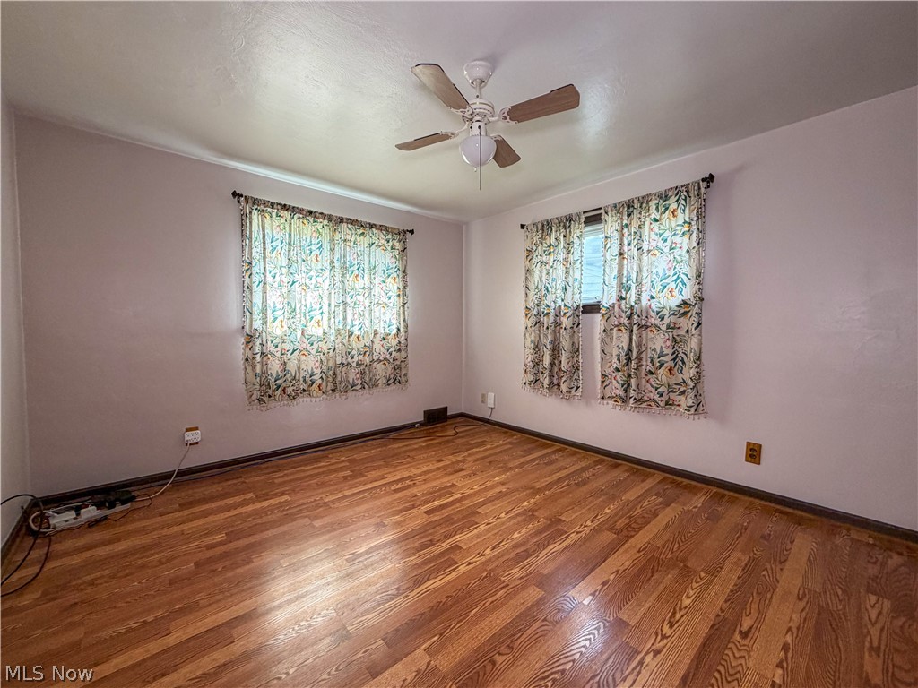 53 Memorial Circle Campbell OH 44405