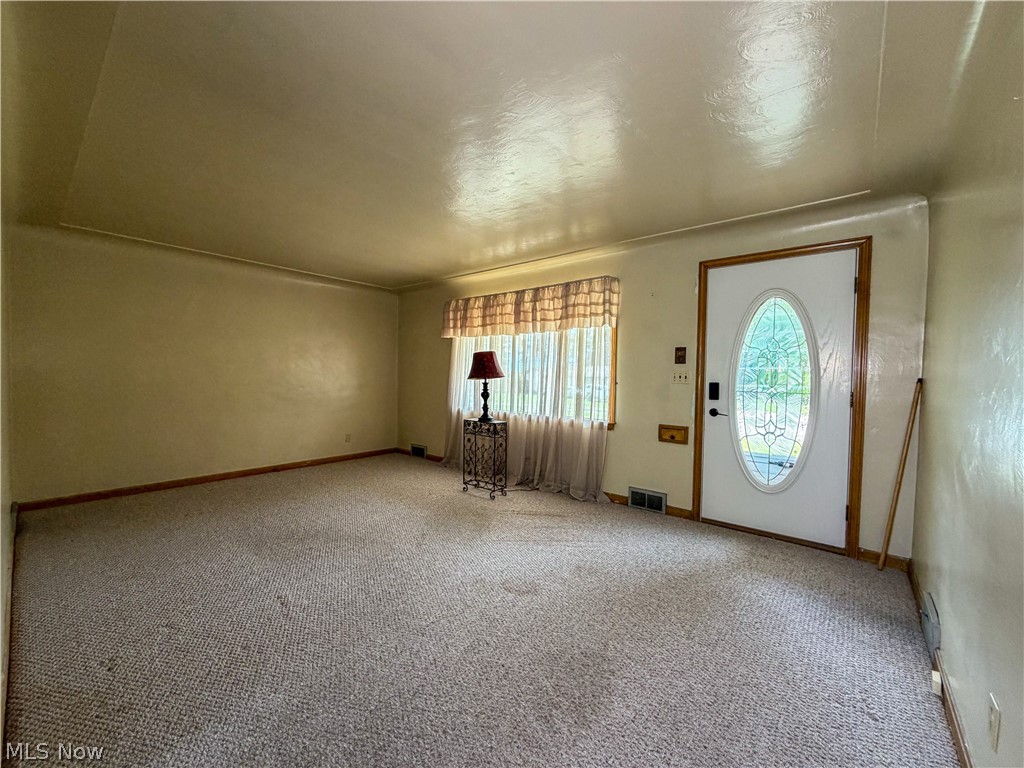 53 Memorial Circle Campbell OH 44405