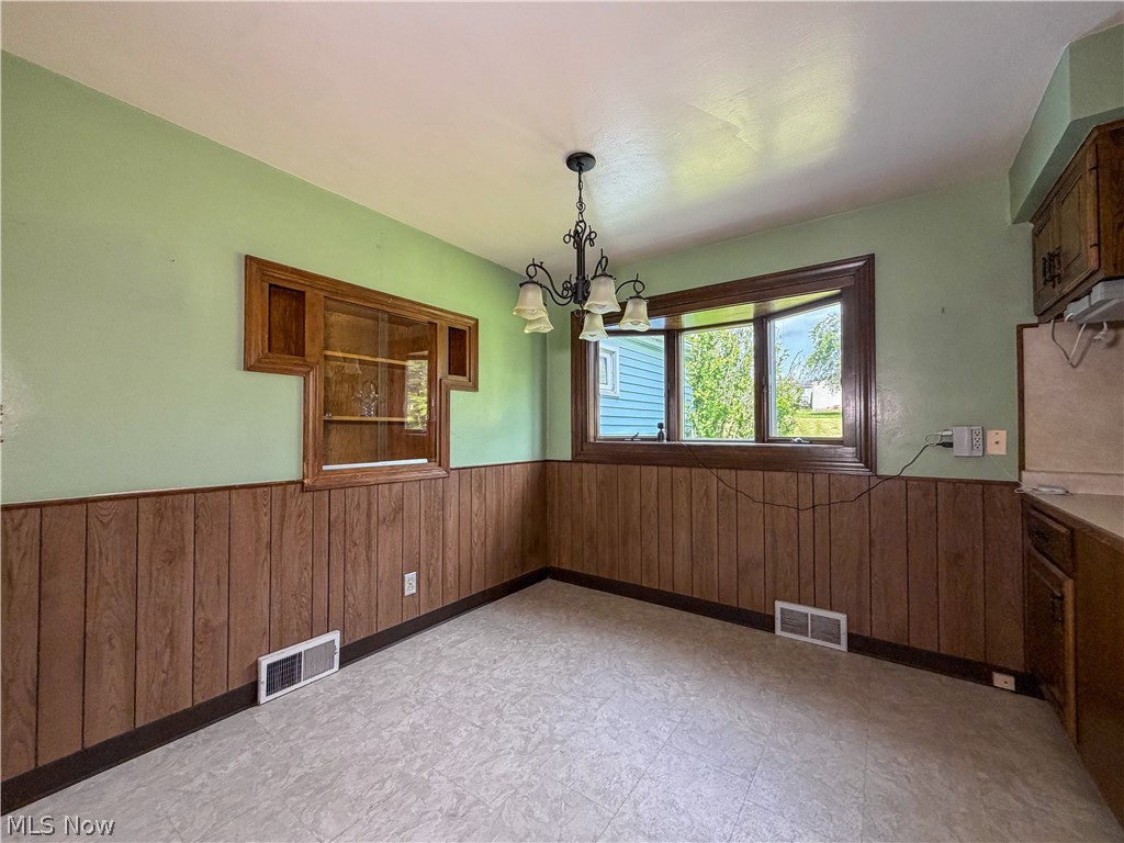53 Memorial Circle Campbell OH 44405