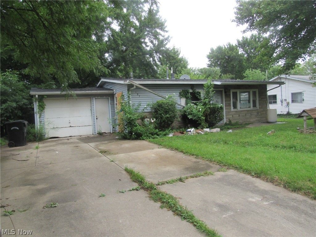 127 Belmont Avenue Elyria OH 44035