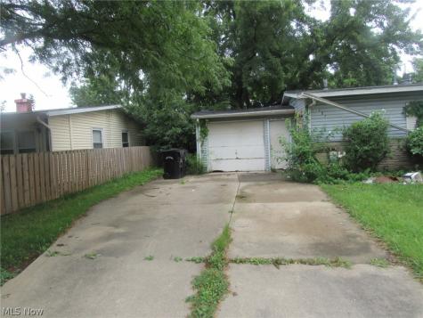 127 Belmont Avenue Elyria OH 44035