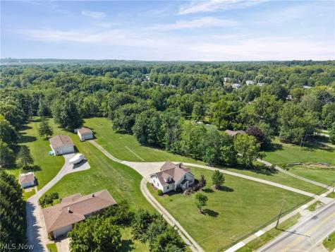3230 E Wallings Road Broadview Heights OH 44147