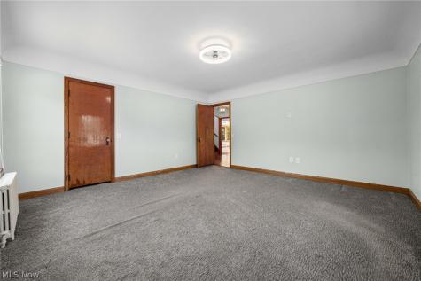 3230 E Wallings Road Broadview Heights OH 44147