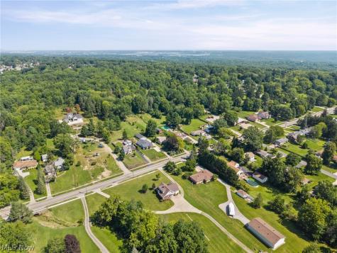 3230 E Wallings Road Broadview Heights OH 44147