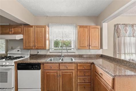 2150 Buena Vista Drive Wickliffe OH 44092