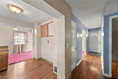 2150 Buena Vista Drive Wickliffe OH 44092