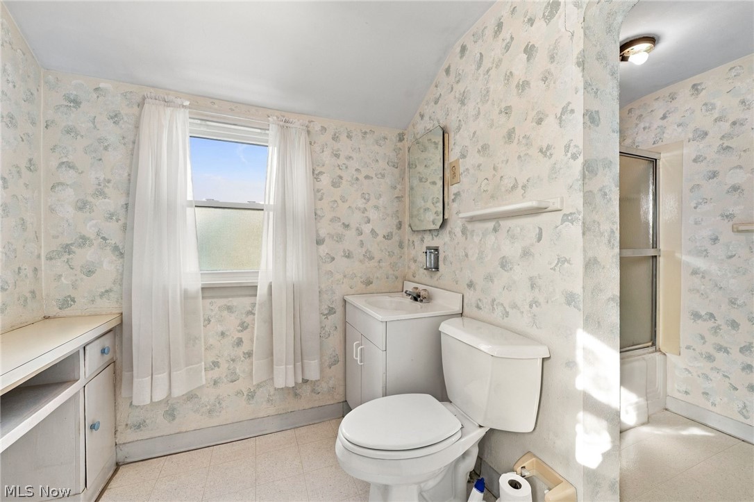 2150 Buena Vista Drive Wickliffe OH 44092