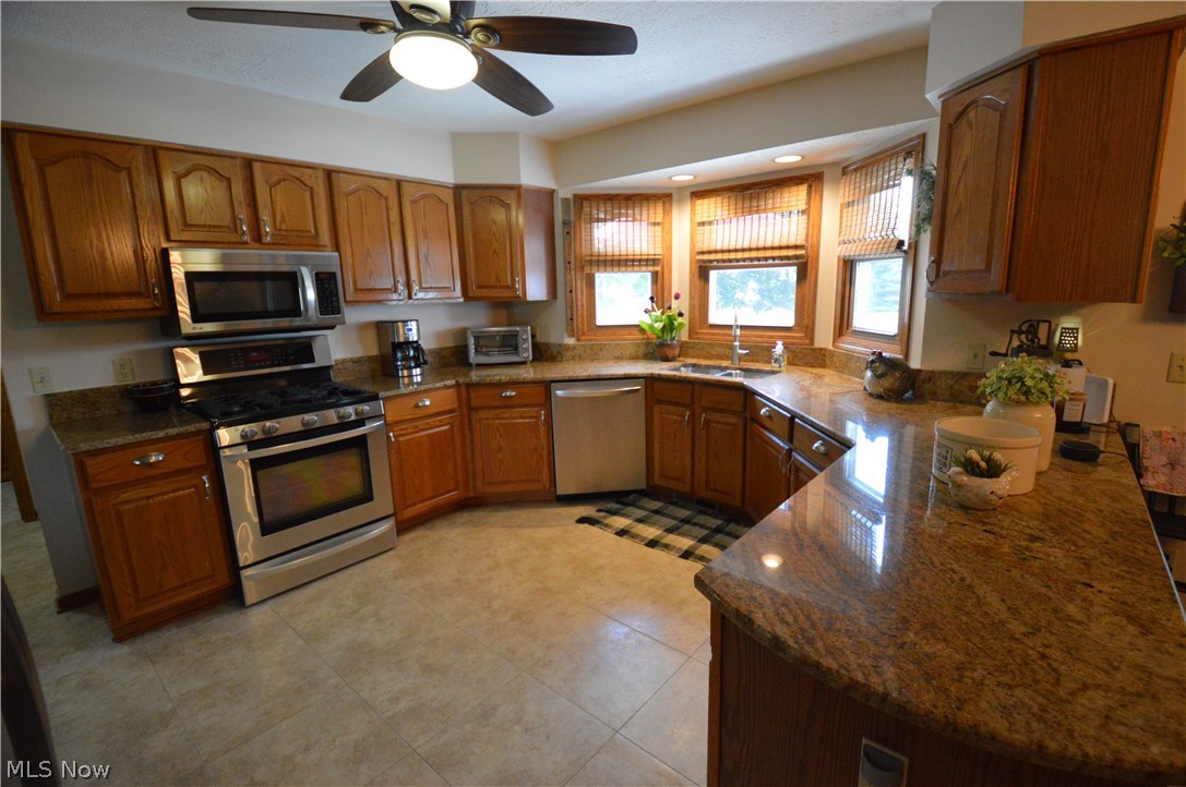 7600 Meadowood Drive Canfield OH 44406