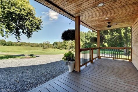 6075 Paris Avenue NE Louisville OH 44641