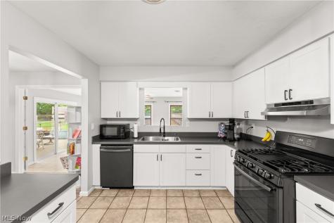 7461 Avon Belden Road North Ridgeville OH 44039