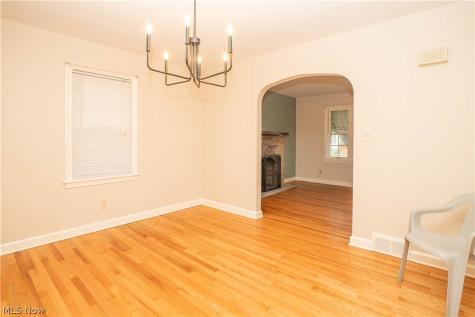 1032 Roosevelt Street NE Massillon OH 44646
