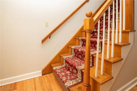 1032 Roosevelt Street NE Massillon OH 44646