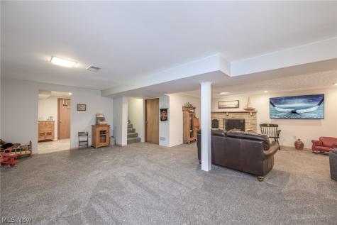 7471 Skyview Drive Kent OH 44240