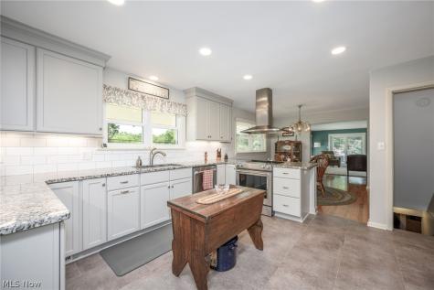 7471 Skyview Drive Kent OH 44240