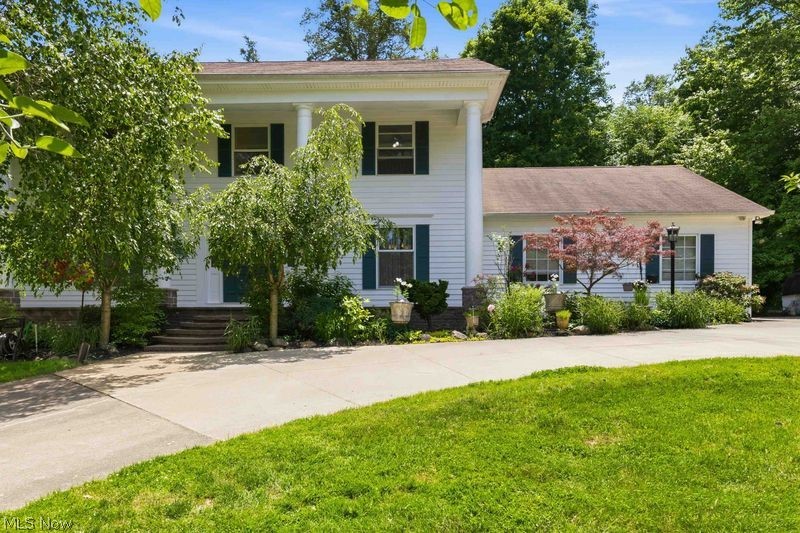 999 Hillcreek Lane Gates Mills OH 44040