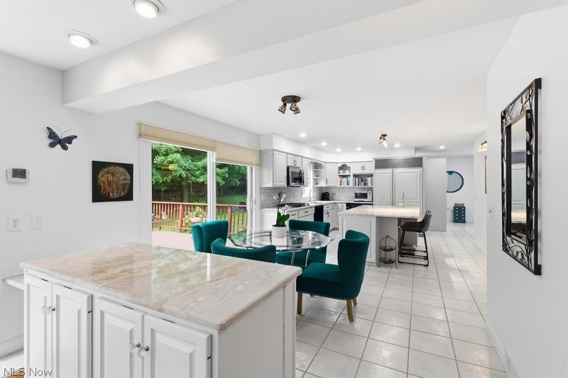 999 Hillcreek Lane Gates Mills OH 44040