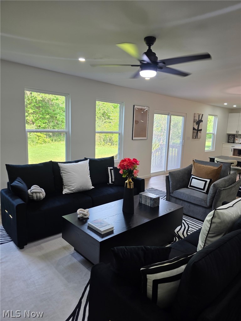 7602 Hickory Oakwood Village OH 44146