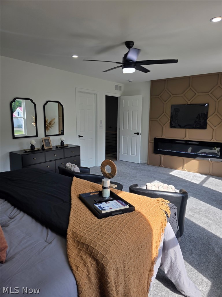 7602 Hickory Oakwood Village OH 44146