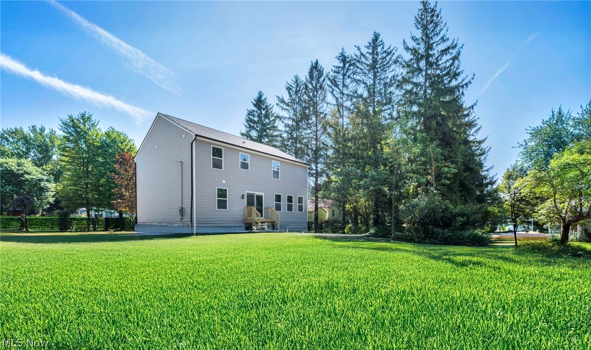 7602 Hickory Oakwood Village OH 44146