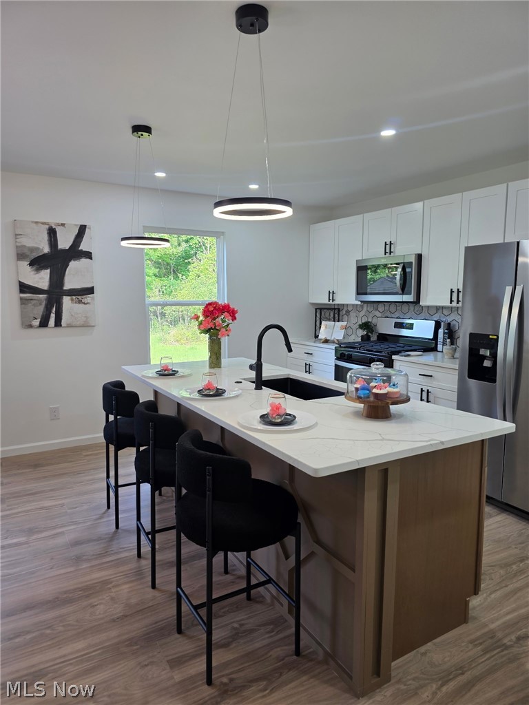 7602 Hickory Oakwood Village OH 44146