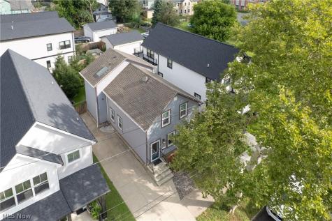3004 Monroe Avenue Cleveland OH 44113