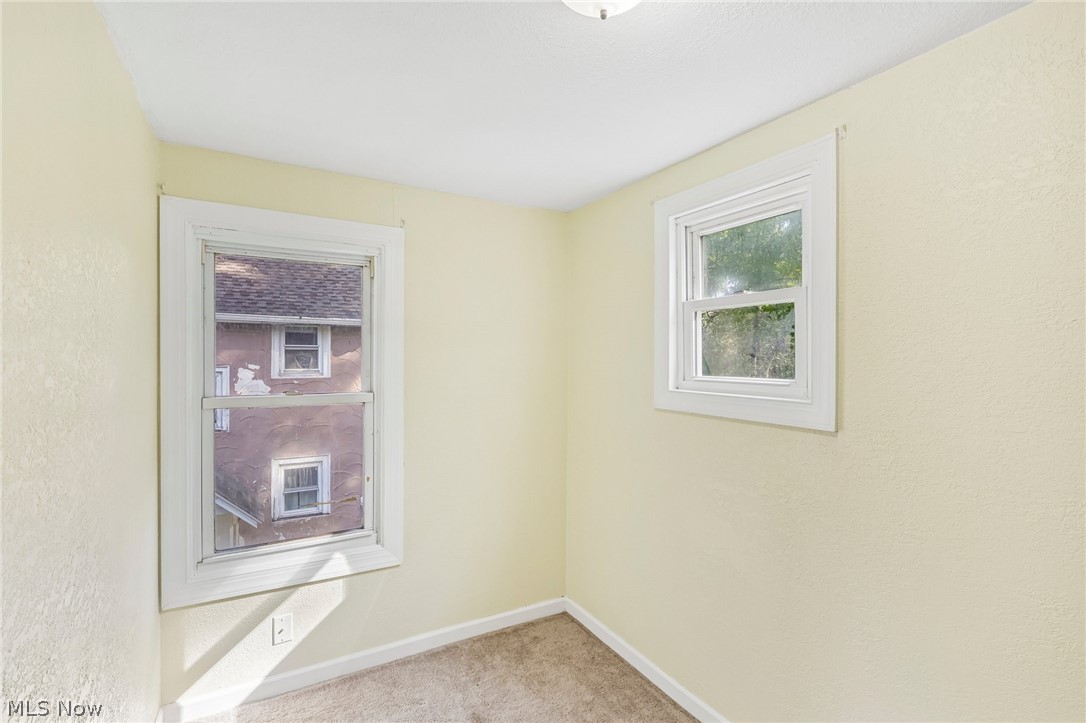 4006 Hiram Road NW Canton OH 44718