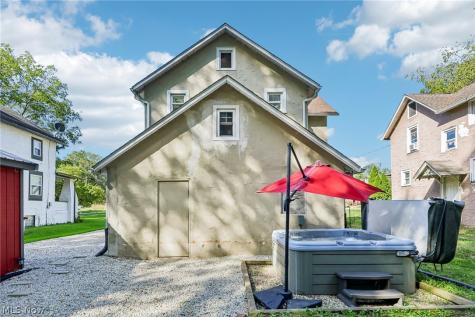 4006 Hiram Road NW Canton OH 44718