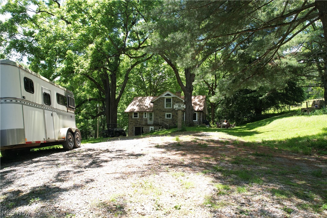11811 Gaston Road Negley OH 44441