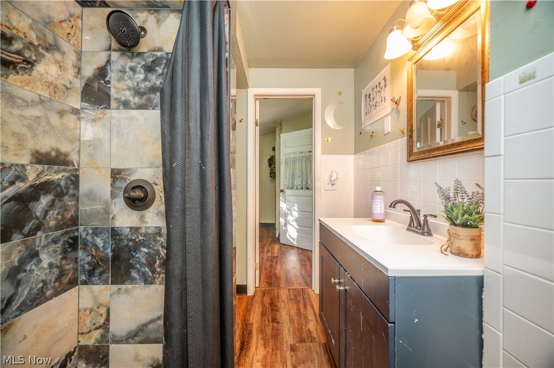 1263 Depot Phalanx Street Southington OH 44470