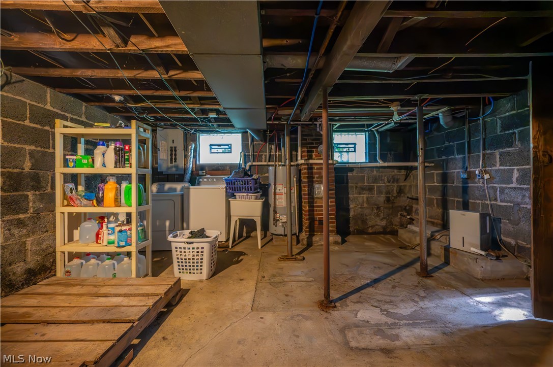 1263 Depot Phalanx Street Southington OH 44470